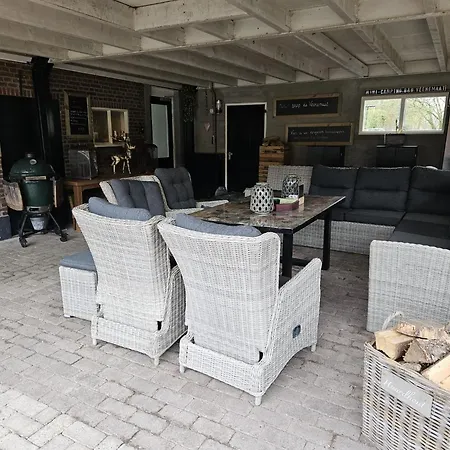 Veenemaat-2